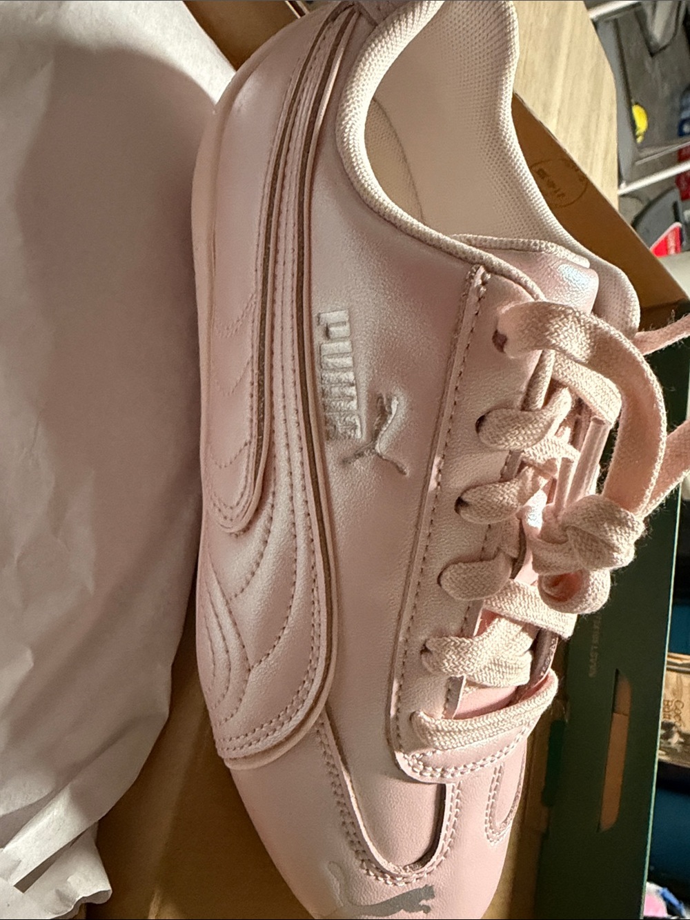 Speedcat Puma women size 7 Light Pink Lace-Up Sneakers